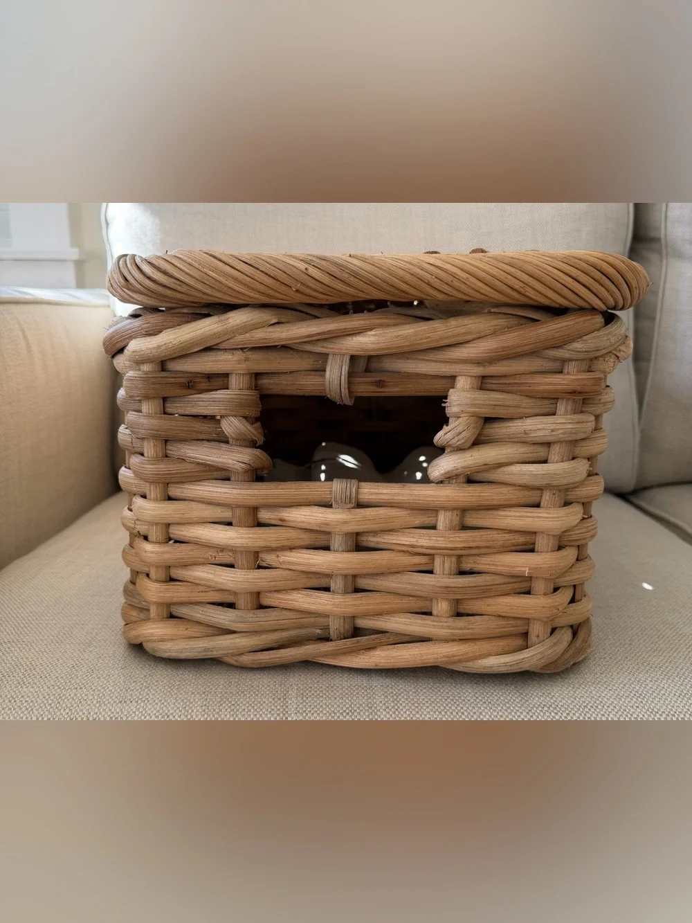 POTTERY BARN Aubrey Woven Lidded Basket Rattan Storage With Lid Natural Handles